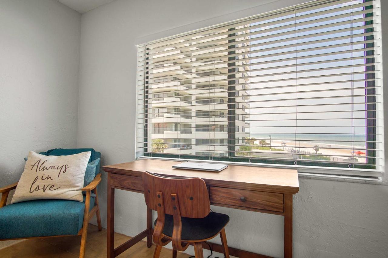 Oceanfront Daytona Beach Condo With Beach Views! Bagian luar foto