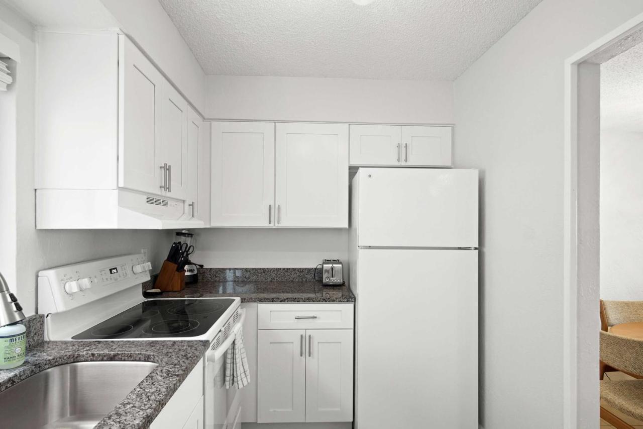 Oceanfront Daytona Beach Condo With Beach Views! Bagian luar foto