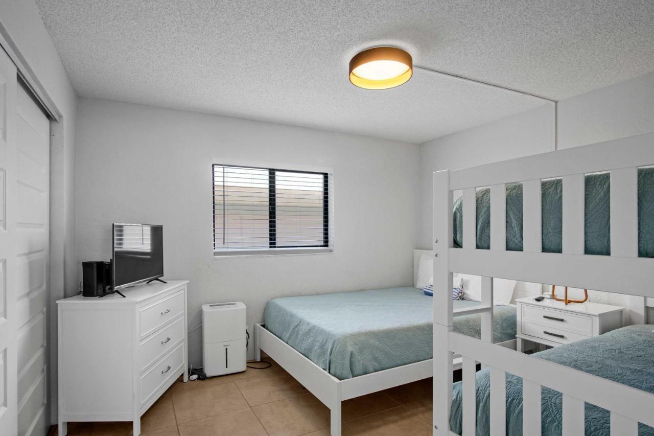 Oceanfront Daytona Beach Condo With Beach Views! Bagian luar foto