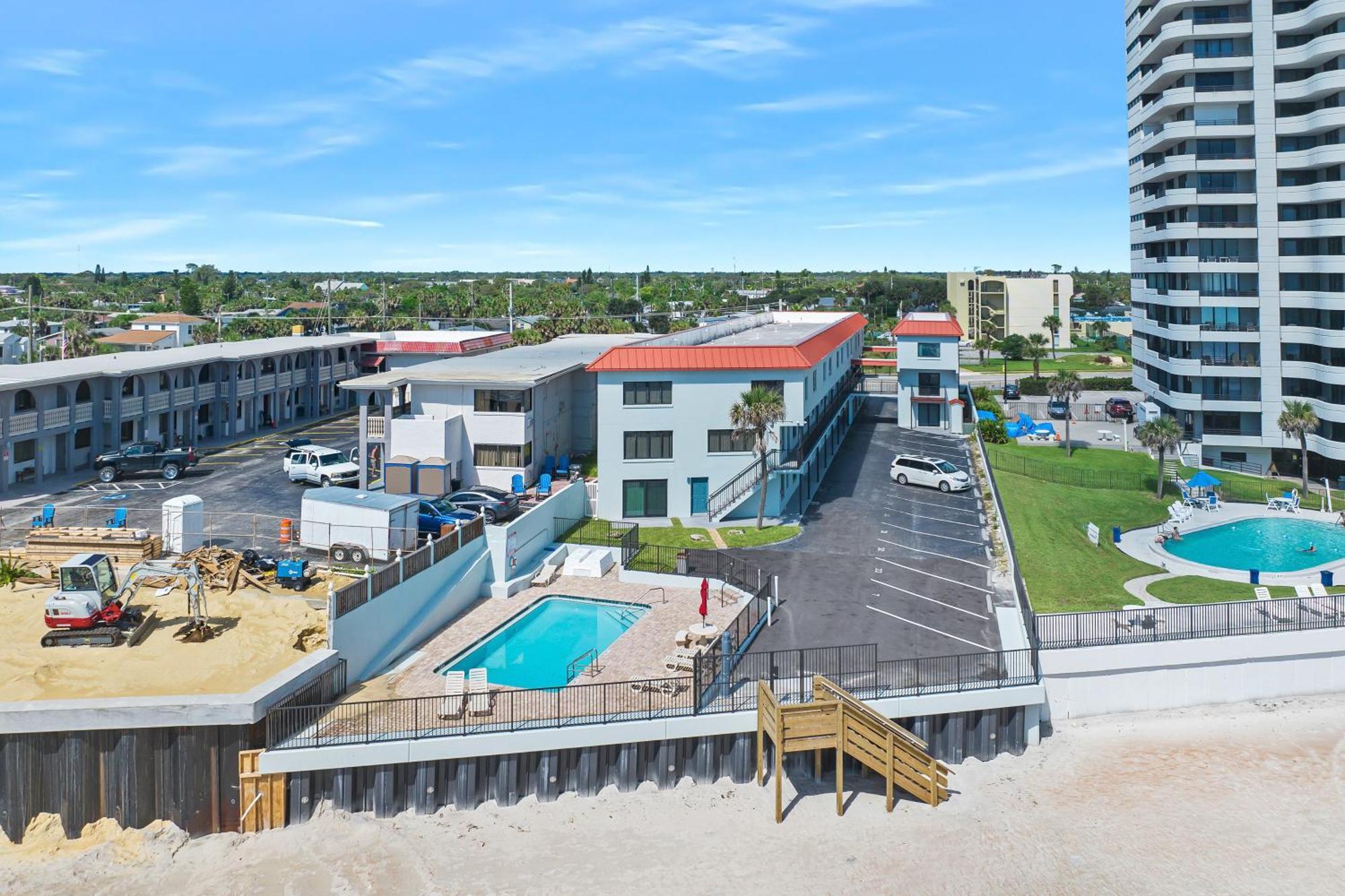 Oceanfront Daytona Beach Condo With Beach Views! Bagian luar foto
